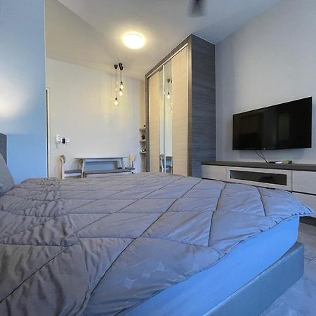 Imperio.Res - Near To Jonker & Mall - Pool View Malacca Εξωτερικό φωτογραφία